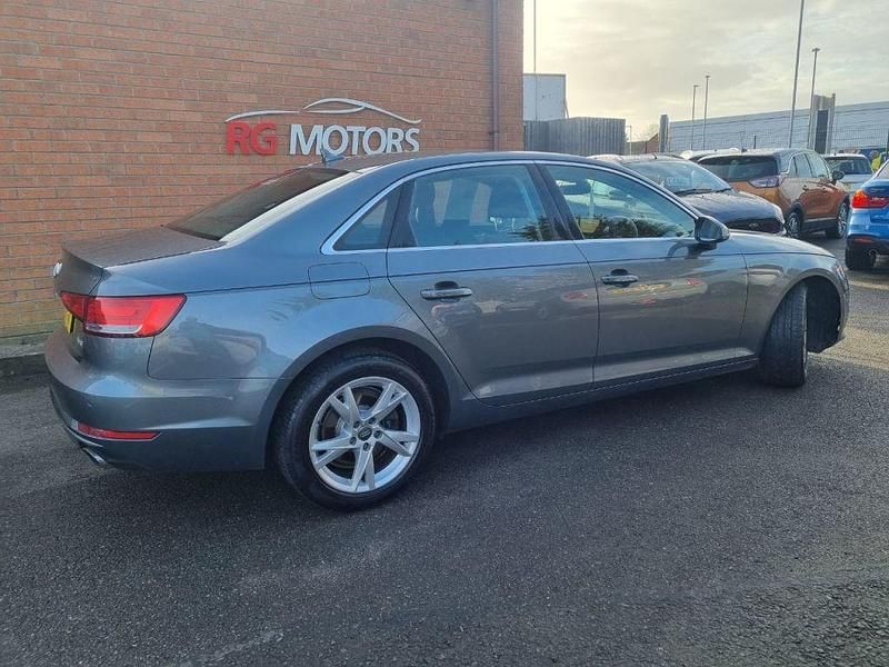 Used Audi A4 Sport 190 HP (139 kW) 2016 Grey Sedan