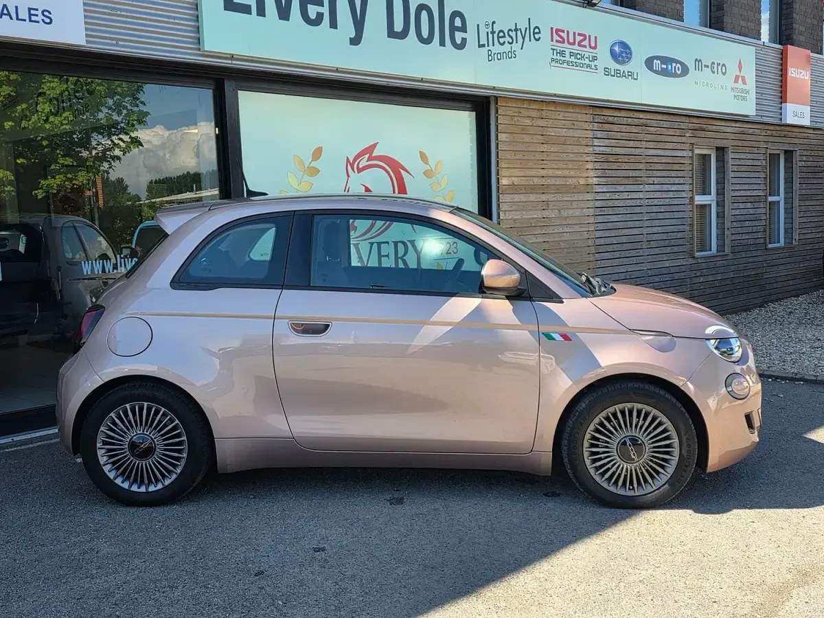 Used Fiat 500e Icon 86 kW (118 HP) 2021 Gold Hatchback