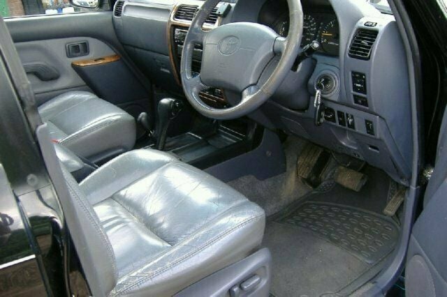 Used Toyota Land Cruiser 123 HP (90 kW) 1998 SUV