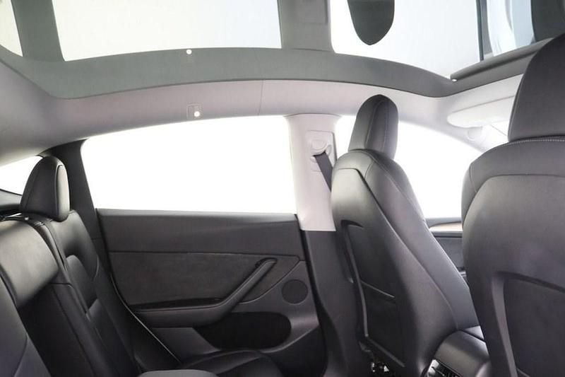 Used Tesla Model Y 282 kW (384 HP) 2022 White SUV