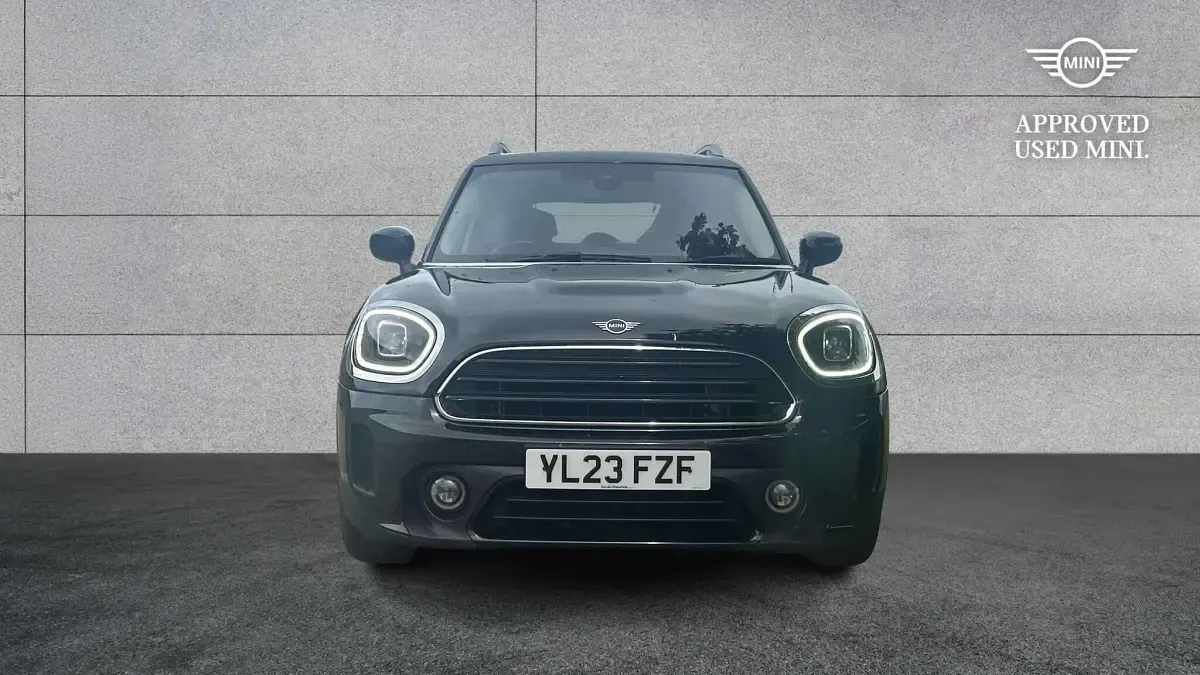 Used Mini Cooper Countryman Classic 134 HP (98 kW) 2023 Black SUV