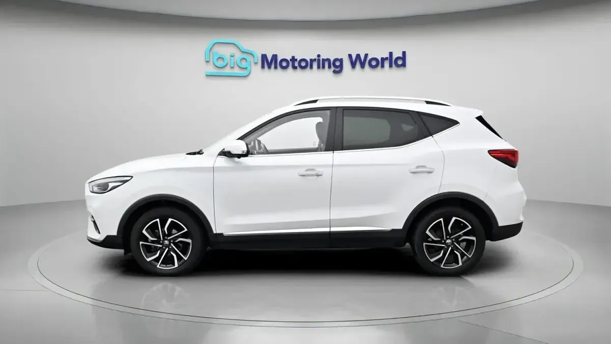 Used MG ZS Exclusive 111 HP (81 kW) 2023 White SUV