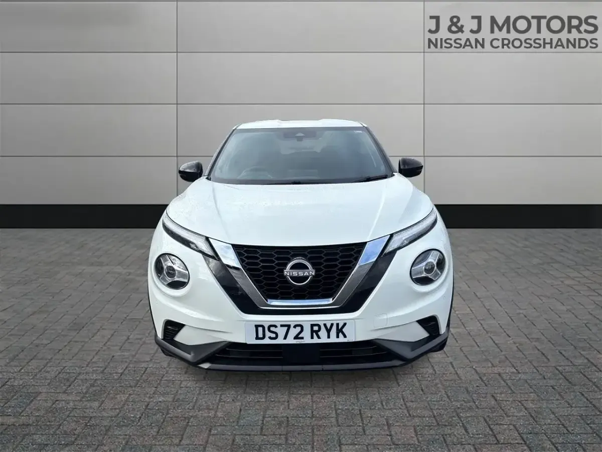 Used Nissan Juke N-Connecta 114 HP (83 kW) 2022 White SUV