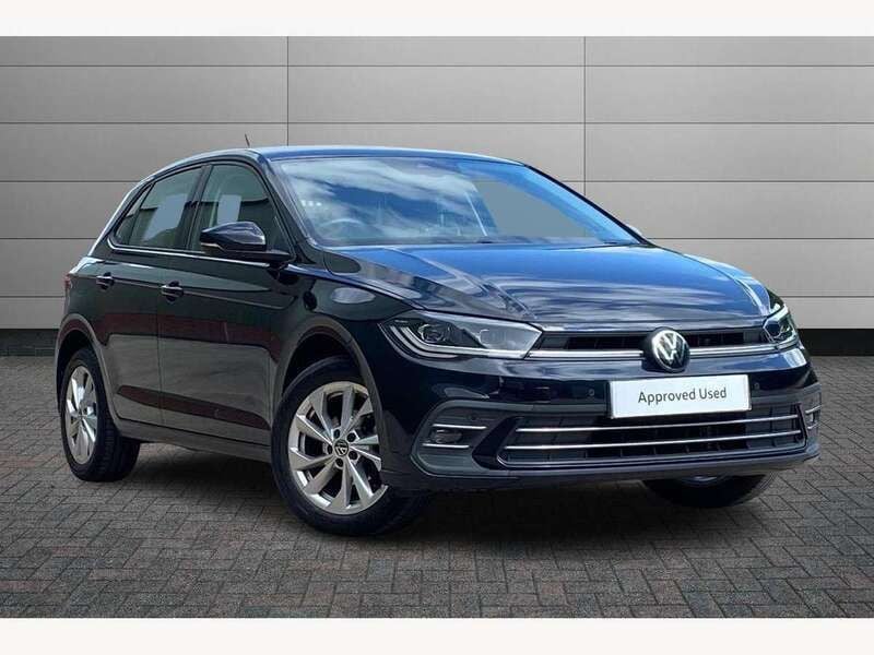 Black Used 2022 VW Polo Style Hatchback | £14,995 (Good price) - Image 1/4