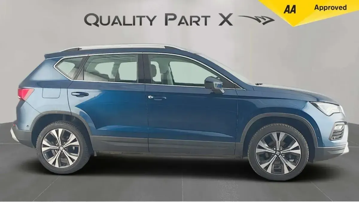 Usado Seat Ateca SE Technology 150 CV (110 kW) 2023 Azul SUV