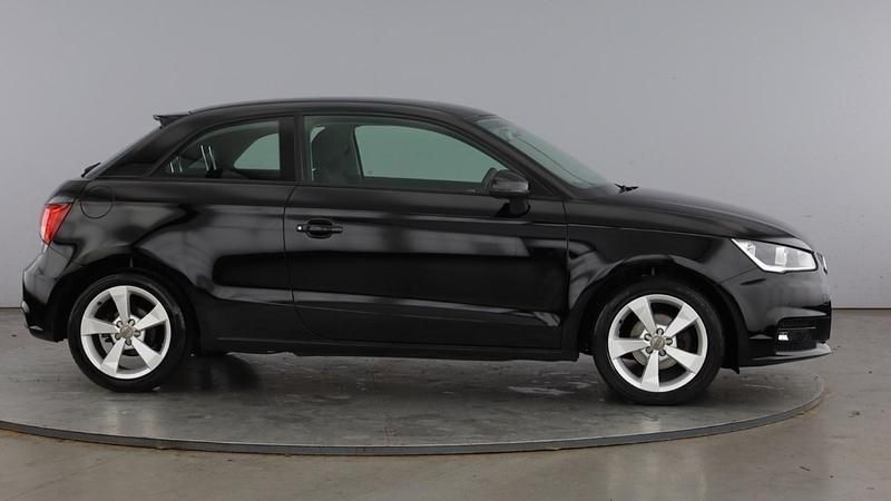 Used Audi A1 Sport 95 HP (69 kW) 2018 Brilliant black Hatchback