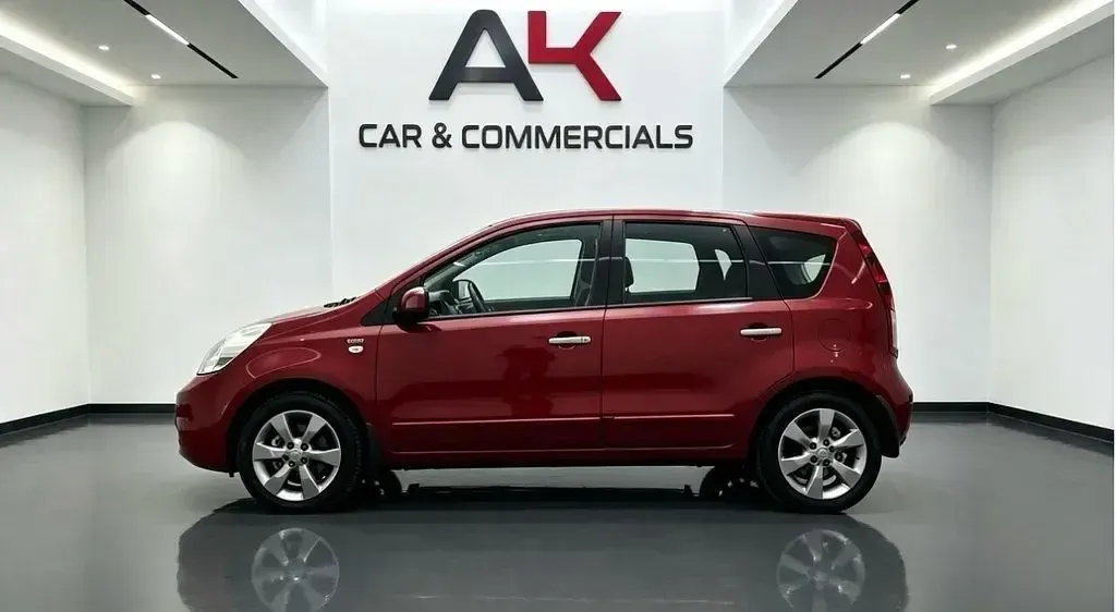 Used Nissan Note N-TEC 2011 Red Hatchback
