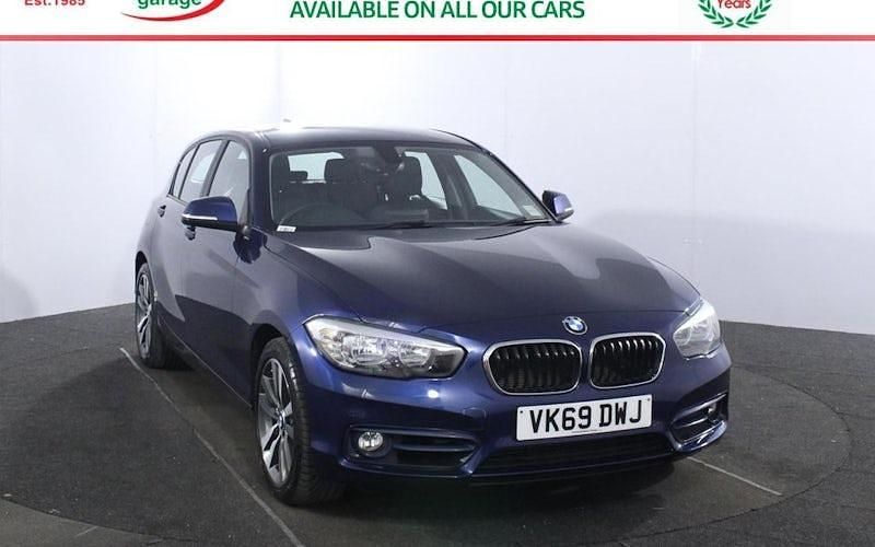 Usado BMW 118 Sport Line 136 CV (100 kW) 2019 Utilitario