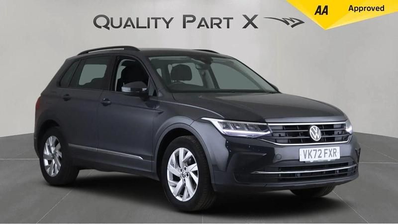 Used VW Tiguan Life 150 HP (110 kW) 2022 Grey SUV