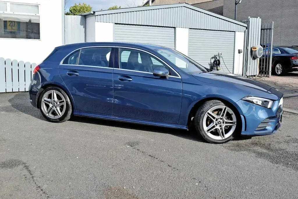 Used Mercedes A200 AMG line 163 HP (119 kW) 2019 Blue Hatchback