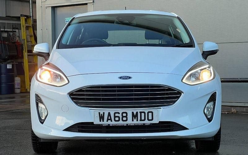 Used Ford Fiesta Zetec 101 HP (74 kW) 2019 Hatchback