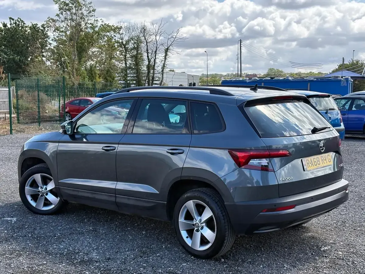 Used Skoda Karoq SE 150 HP (110 kW) 2019 Grey SUV