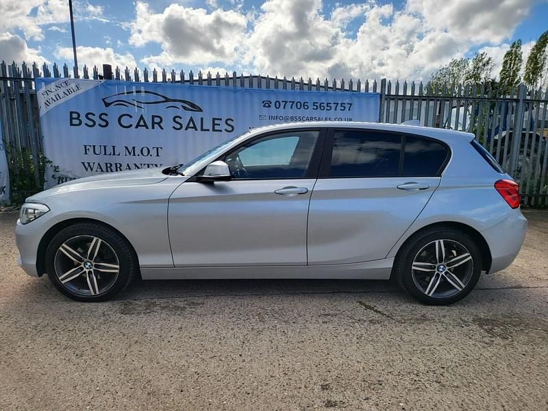 Used BMW 120 Sport Line 188 HP (138 kW) 2017 Silver Hatchback