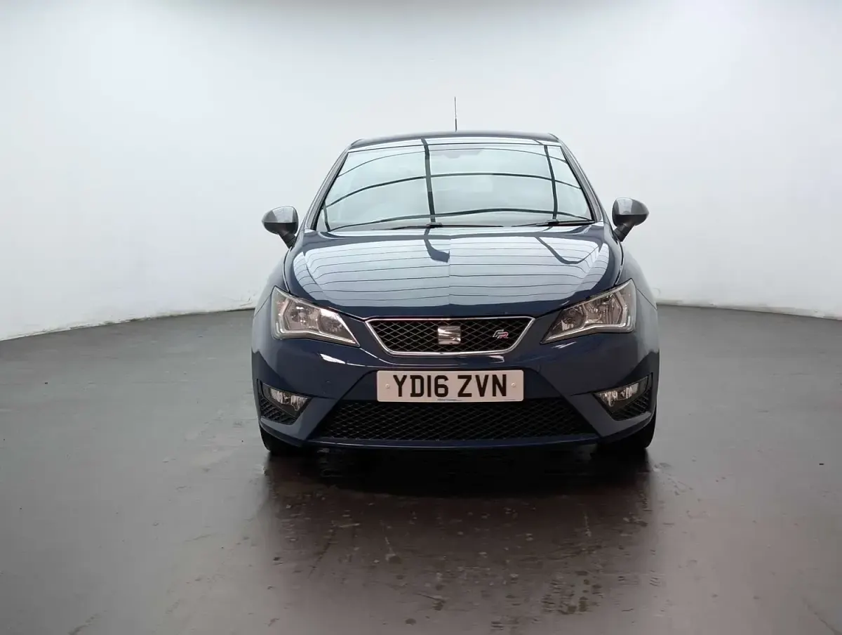 Begagnad Seat Ibiza FR 110 HK (80 kW) 2016 Blå Halvkombi