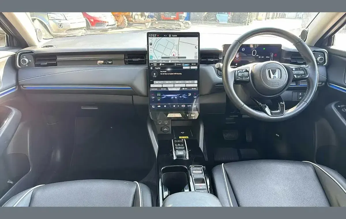 Used Honda e:Ny1 Elegance 150 kW (204 HP) 2024 Grey SUV