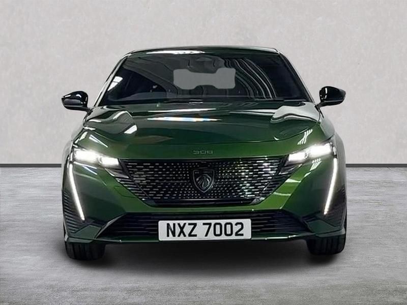 Used Peugeot 308 GT 130 HP (95 kW) 2023 Green Hatchback