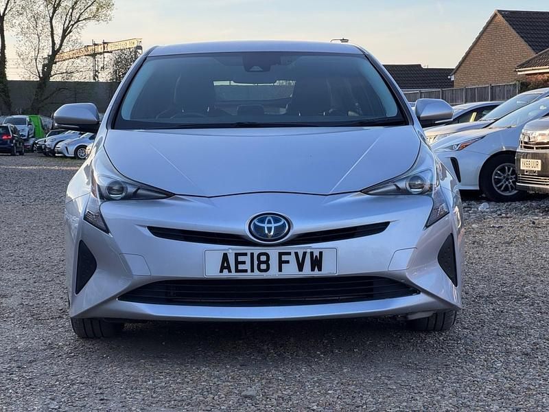 Used Toyota Prius 2018 Silver Hatchback