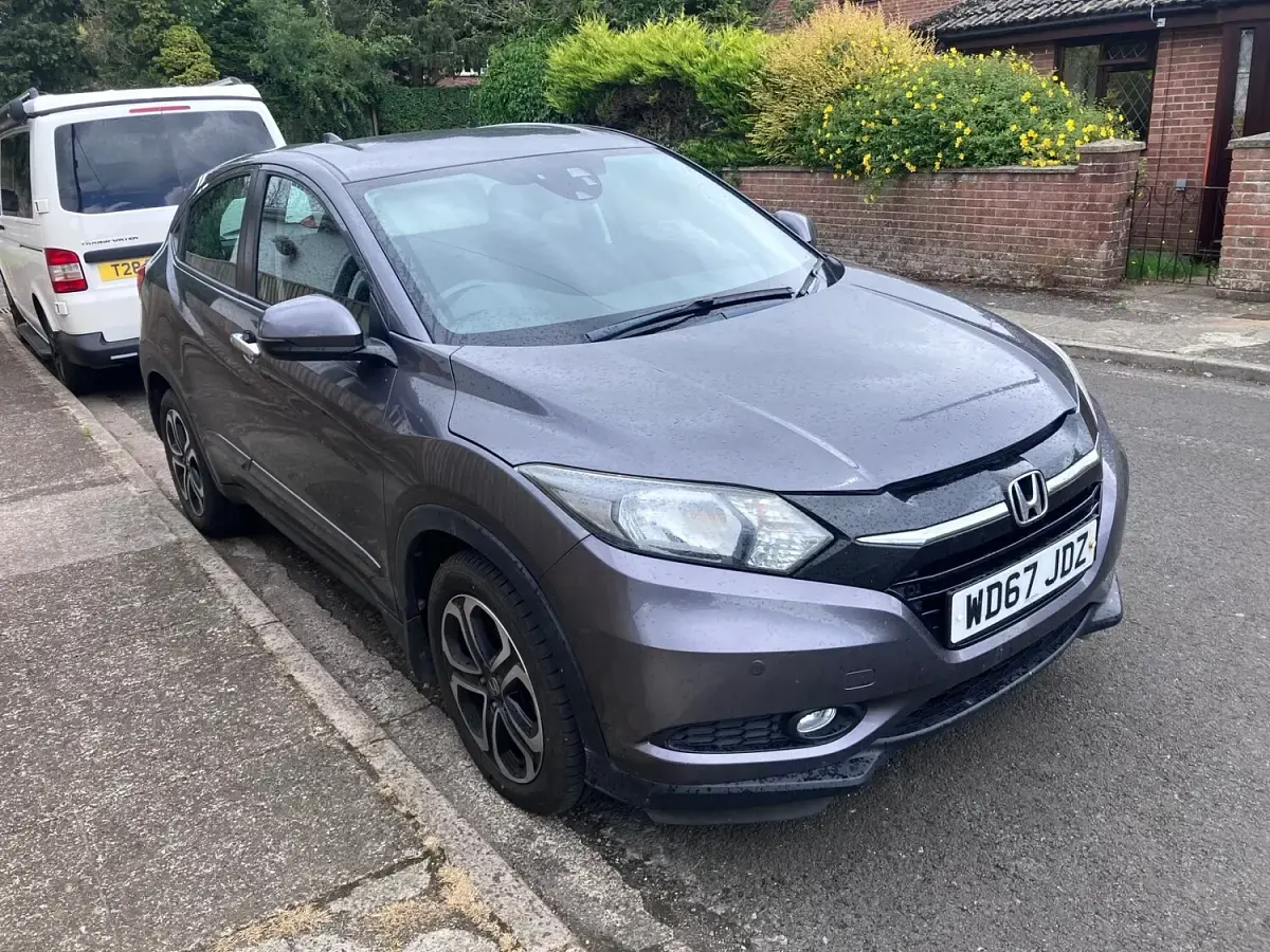 Used Honda HR-V SE 120 HP (88 kW) 2018 Grey SUV