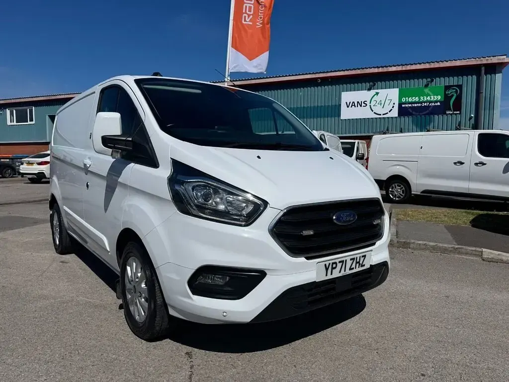 Used Ford Transit Custom Limited 2021 White Van