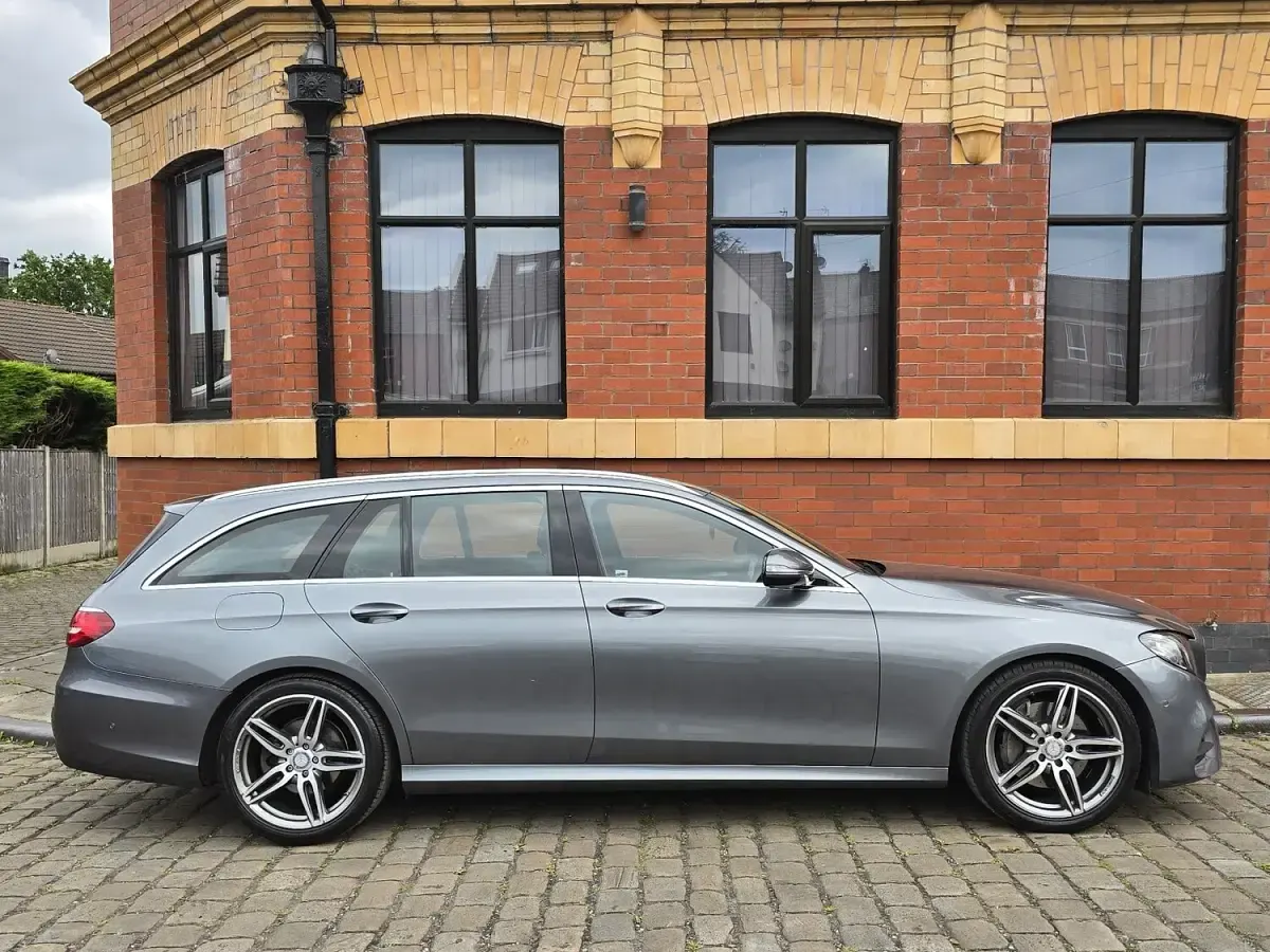 Used Mercedes E220 AMG line 2017 Grey Estate