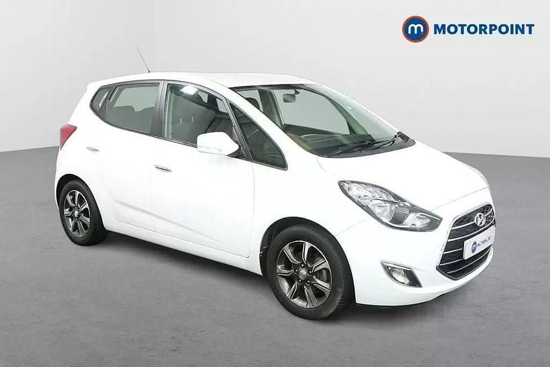 White Used 2018 Hyundai ix20 SE Hatchback | £9,599 (Fair price) - Image 1/4