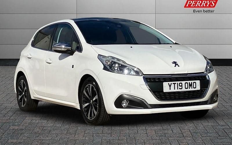 Used 2018 Peugeot 208 Hatchback | £8,495 (Fair price) - Image 1/4