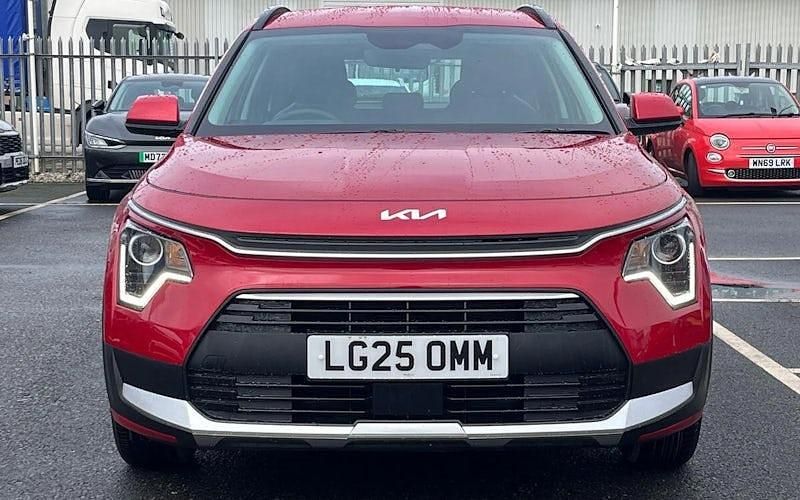 Used Kia Niro 129 HP (94 kW) 2025 Red SUV