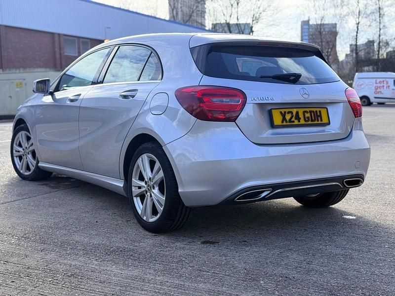 Used Mercedes A180 109 HP (80 kW) 2017 Silver Hatchback