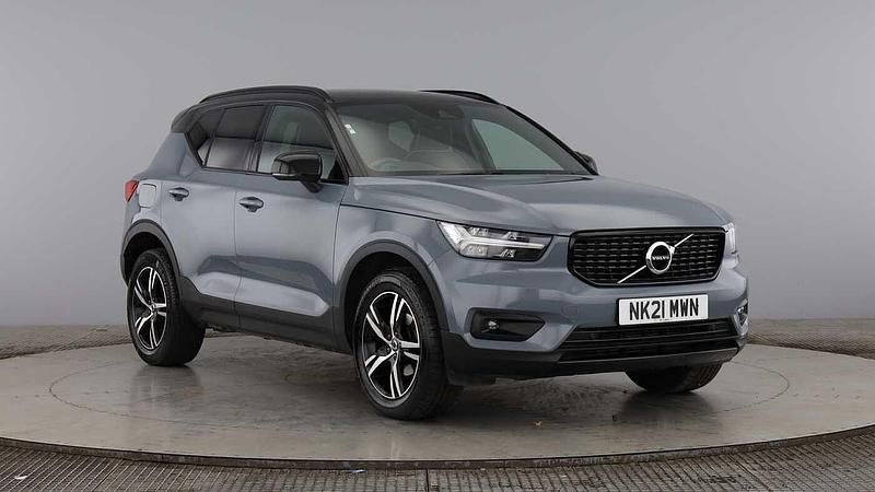 Used 2021 Volvo XC40 R-Design SUV | £23,750 (Fair price) - Image 1/4