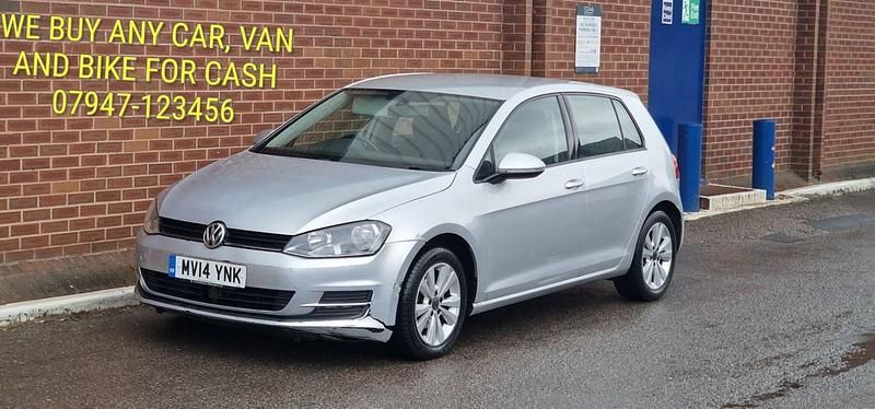 Used VW Golf VII SE 2014 Silver Hatchback