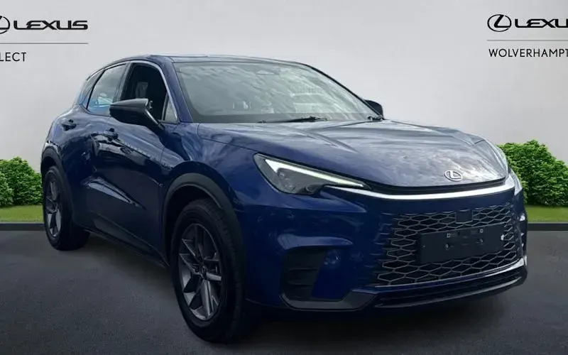 Used Lexus LBX 136 HP (100 kW) 2025 SUV
