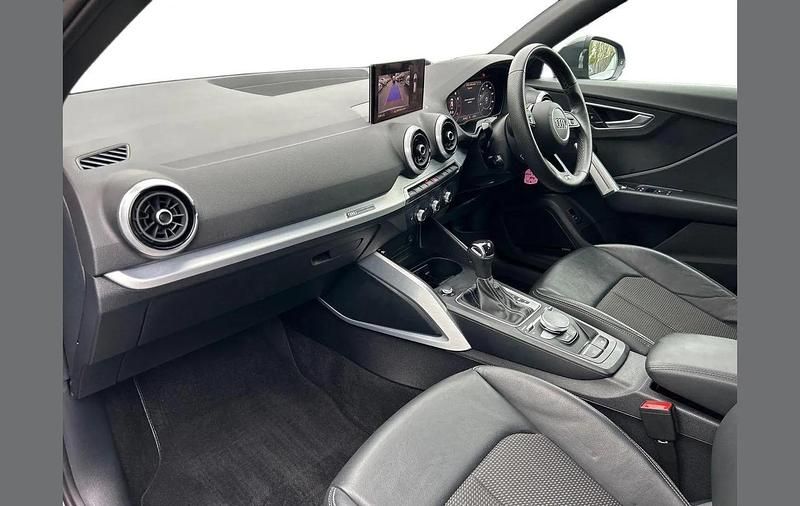 Used Audi Q2 S-Line 147 HP (108 kW) 2022 Grey SUV