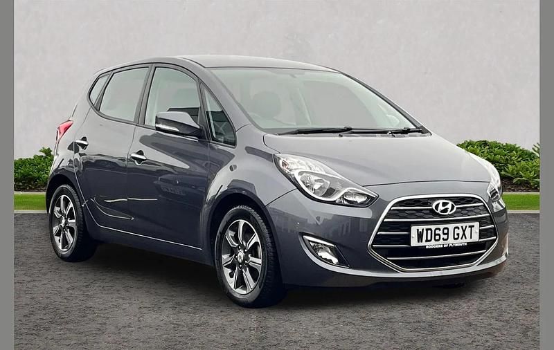 Grey Used 2020 Hyundai ix20 SE Hatchback | £9,995 (Fair price) - Image 1/4