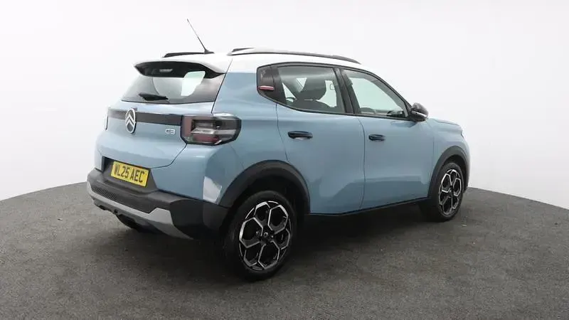 Used Citroën C3 PureTech 100 HP (73 kW) 2025 Blue SUV