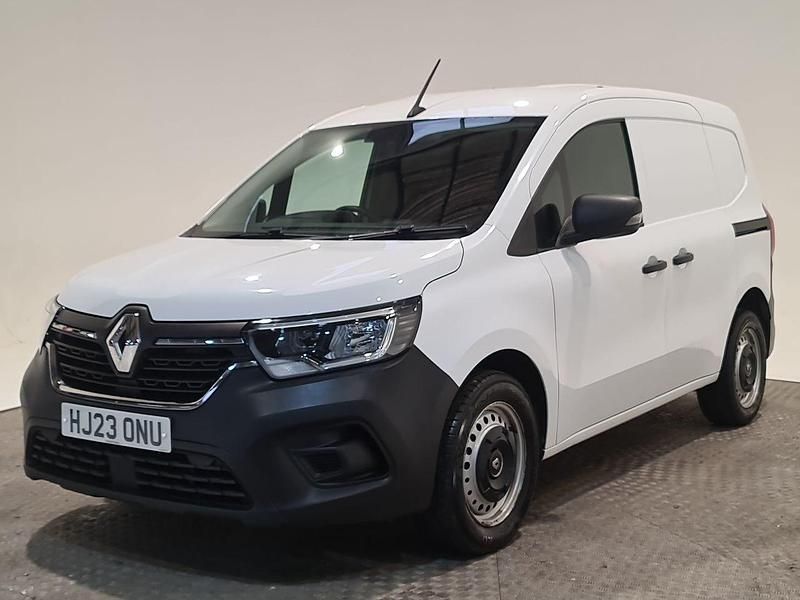 Used Renault Kangoo 95 HP (69 kW) 2023 White MPV