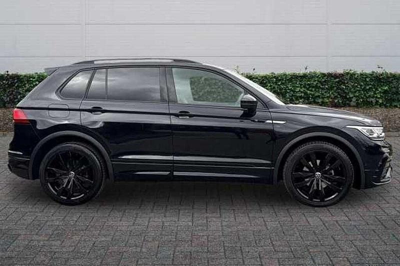 Used VW Tiguan Black Edition 150 HP (110 kW) 2024 Black SUV