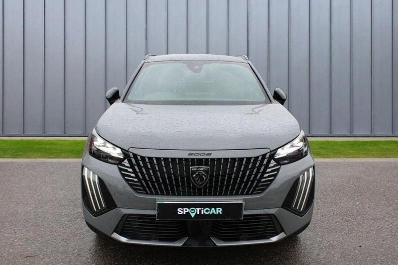 Second-hand Peugeot e-2008 GT 98 kW (134 CP) 2025 Gri SUV