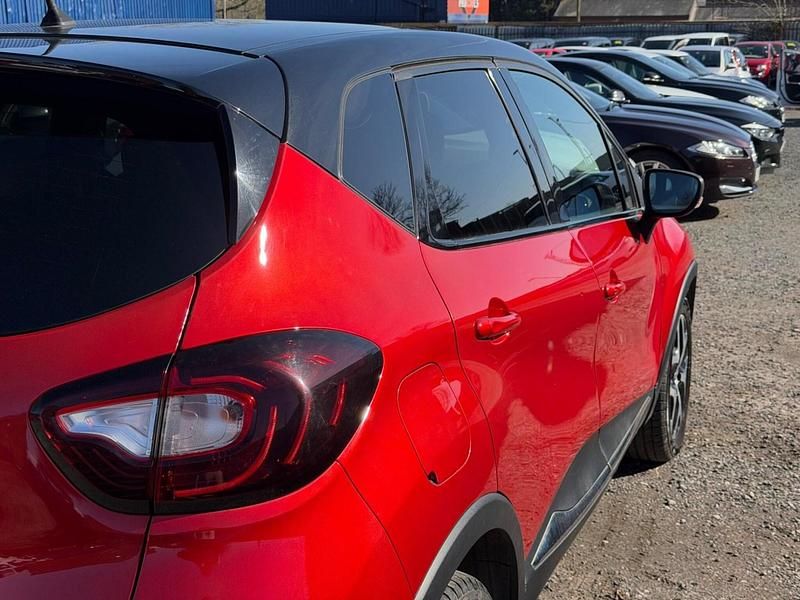 Usado Renault Captur GT-Line 90 HP (66 kW) 2019 Vermelho SUV