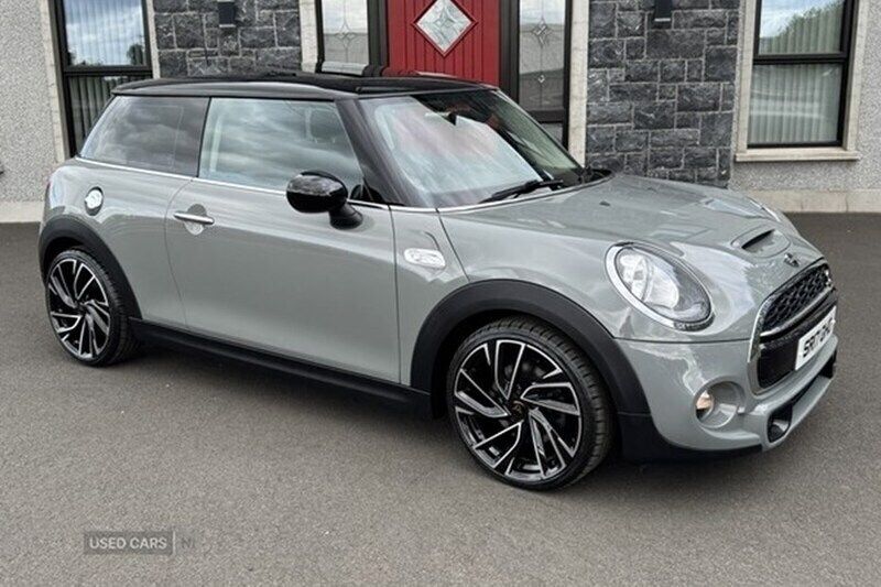 Grey Used 2017 Mini Cooper S Hatch Hatchback | £11,650 (Fair price) - Image 1/1