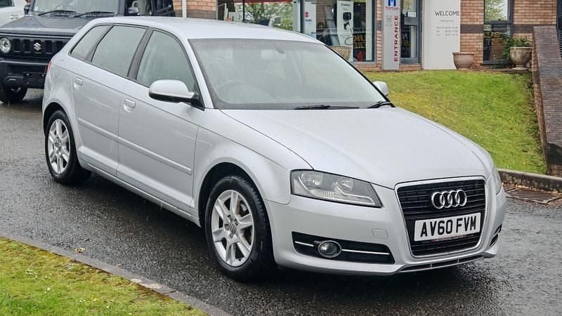 Used Audi A3 Sportback 125 HP (91 kW) 2010 Silver Hatchback