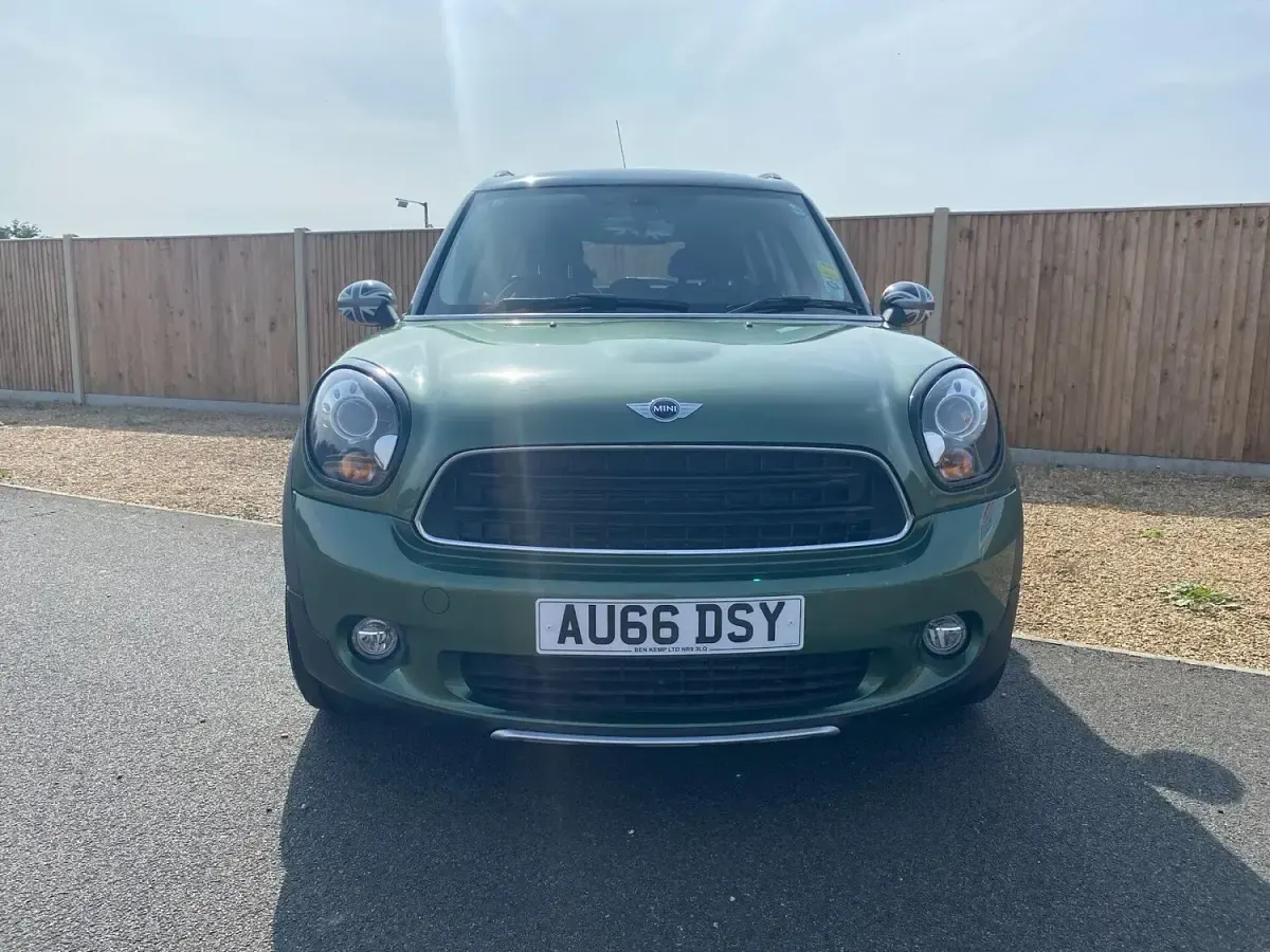 Used Mini Cooper D Countryman 2026 Green SUV