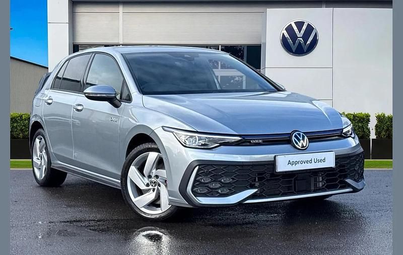 Silver Used 2025 VW Golf VIII GTE Hatchback | £28,777 (Expensive) - Image 1/4
