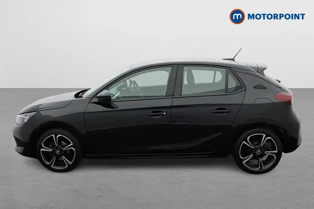 Second-hand Vauxhall Corsa 75 CP (55 kW) 2023 Negru Hatchback