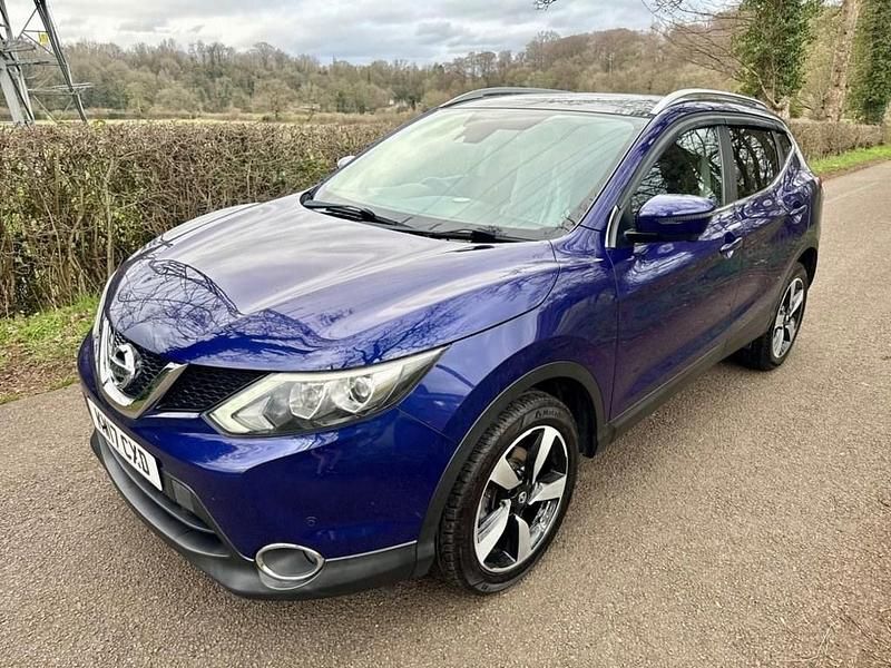 Used Nissan Qashqai N-Connecta 130 HP (95 kW) 2017 Blue SUV