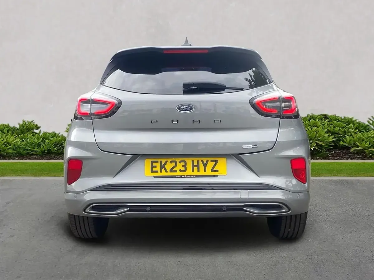 Used Ford Puma ST-Line 125 HP (91 kW) 2023 Silver SUV