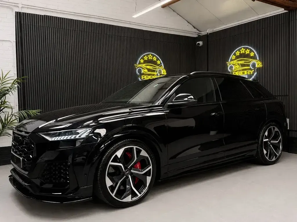 Used Audi Q8 600 HP (441 kW) 2020 Black SUV