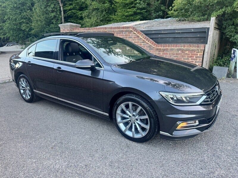 Grey Used 2018 VW Passat R-line Sedan | £11,995 (Fair price) - Image 1/4