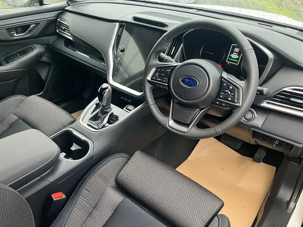 New Subaru Outback 169 HP (124 kW) 2026 White Estate