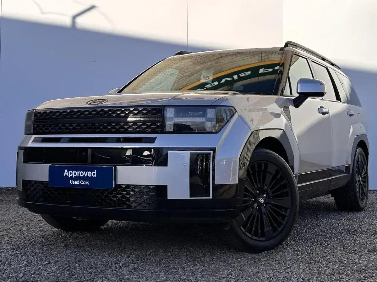 Begagnad Hyundai Santa Fe 250 HK (183 kW) 2025 Grå SUV