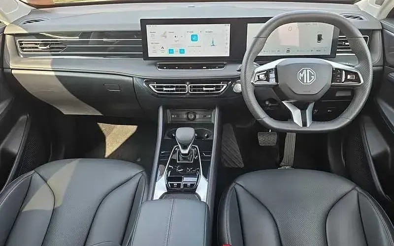 Used MG HS Trophy 299 HP (219 kW) 2025 Black SUV